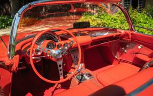 Image 27/51 of Chevrolet Corvette (1960)
