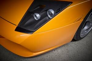 Image 55/99 of Lamborghini Murciélago (2003)