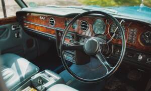 Image 3/42 of Rolls-Royce Silver Shadow II (1977)