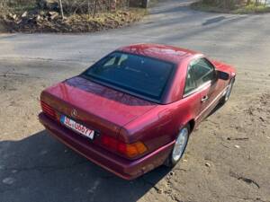 Afbeelding 29/64 van Mercedes-Benz SL 500 (1996)