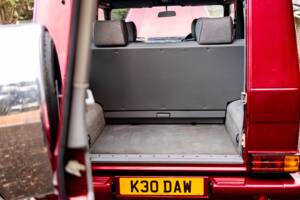 Image 29/32 of Mercedes-Benz 300 GD (kurz) (1992)