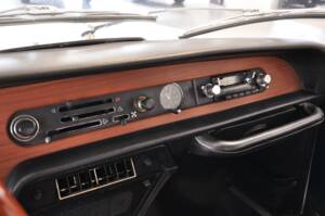 Image 28/32 of Lancia Fulvia 1.3 S (1973)