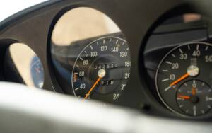 Imagen 74/86 de Mercedes-Benz 280 SL (1977)