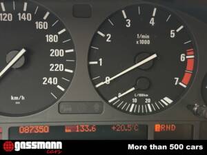 Obraz 11/15 pojazdu BMW 735i (2000)
