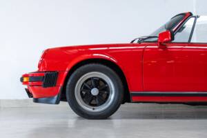 Bild 23/35 von Porsche 911 SC-L 3.1 (1980)