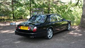 Image 18/50 of Bentley Arnage T (2004)