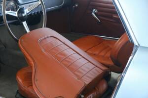 Bild 38/50 von Lancia Flaminia GT 2.5 3C Touring (1963)