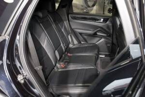 Bild 8/17 von Porsche Cayenne E-Hybrid (2018)