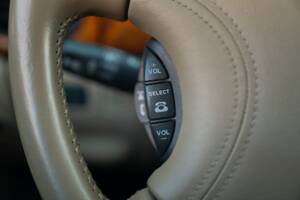 Image 29/50 de Jaguar XK8 4.0 (1998)