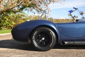 Image 12/50 de AC Cobra 427 (1999)