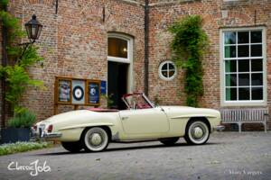 Image 24/61 of Mercedes-Benz 190 SL (1959)