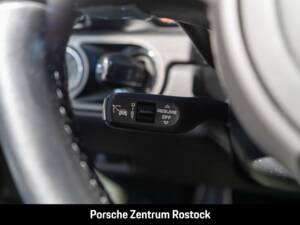Bild 13/27 von Porsche 911 Carrera 4 GTS (2015)