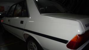 Bild 6/15 von Peugeot 305 (1982)