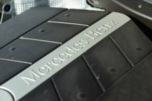 Image 49/50 de Mercedes-Benz SLK 320 (2001)