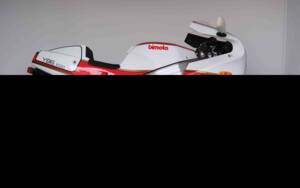 Image 2/95 of Bimota YB6 (1990)