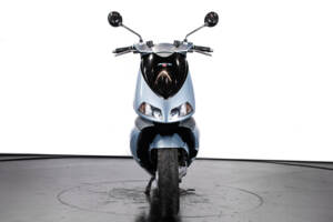Image 2/26 of Aprilia DUMMY (1998)