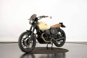 Image 8/50 of Moto Guzzi V 35 Imola II (1983)