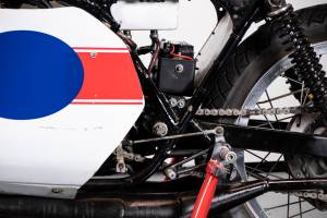 Image 11/34 de Yamaha DUMMY (1976)
