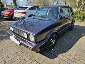 Image 2/14 of Volkswagen Golf Mk I Convertible 1.8 (1992)