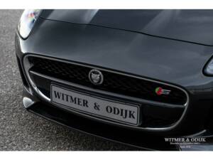 Image 29/37 de Jaguar F-Type S (2014)