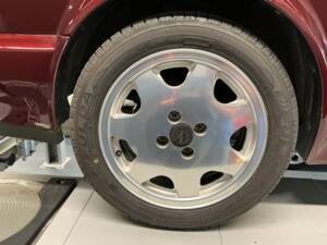 Bild 13/18 von Volkswagen Golf I Cabrio 1.8 (1993)