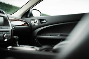 Imagen 21/37 de Jaguar XKR (2008)