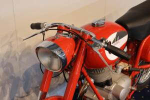 Image 18/26 of Gilera Giubileo 100 (1900)