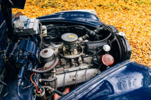 Immagine 117/199 di BMW 502 - 3,2 Litre (1961)