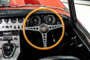 Image 25/29 de Jaguar Type E 3.8 (1961)