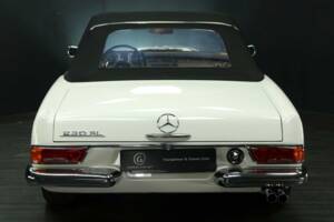 Bild 44/50 von Mercedes-Benz 230 SL (1967)