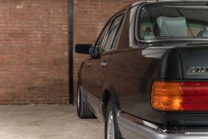Image 15/50 of Mercedes-Benz 500 SEL (1988)