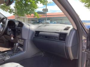 Bild 10/15 von BMW 323i (1997)