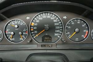 Image 14/30 de Mercedes-Benz SL 600 (2001)