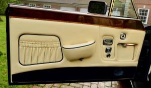 Image 33/50 de Bentley Continental (1985)