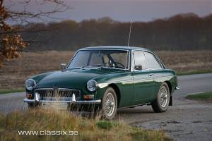 Immagine 2/17 di MG MGB GT (1967)
