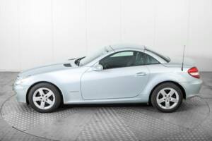 Immagine 49/50 di Mercedes-Benz SLK 200 Kompressor (2004)