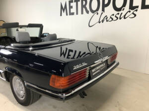 Imagen 5/36 de Mercedes-Benz 380 SL (1984)