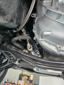 Image 21/67 de BMW 320i (1990)