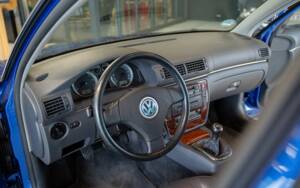 Image 45/59 de Volkswagen Passat Variant 4.0 W8 (2004)