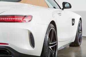 Image 9/20 of Mercedes-AMG GT C (2018)