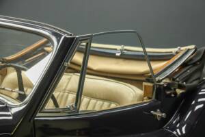 Image 18/50 of Jaguar XK 140 DHC (1955)