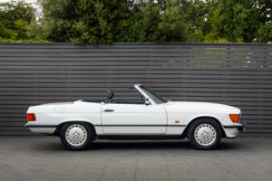 Imagen 20/35 de Mercedes-Benz 300 SL (1989)
