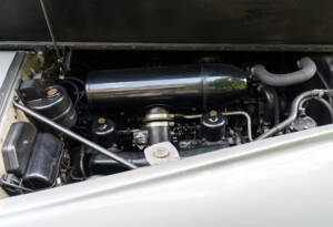 Image 25/27 of Bentley S 1 (1956)