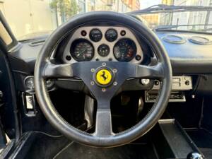 Image 18/50 of Ferrari 308 GTS (1900)