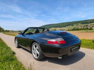 Bild 2/26 von Porsche 911 Carrera (2000)
