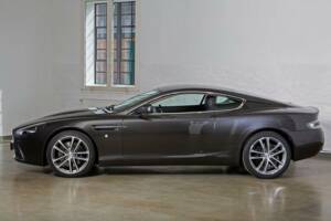 Afbeelding 4/20 van Aston Martin DB 9 (2011)