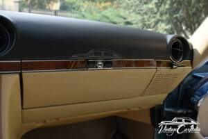 Image 50/75 de Mercedes-Benz 560 SL (1986)