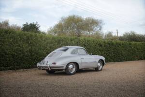 Image 31/50 de Porsche 356 B 1600 Super (1961)