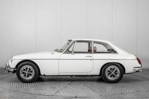Imagen 11/50 de MG MGB GT (1974)