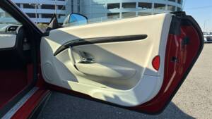 Image 35/54 of Maserati GranCabrio Sport (2015)